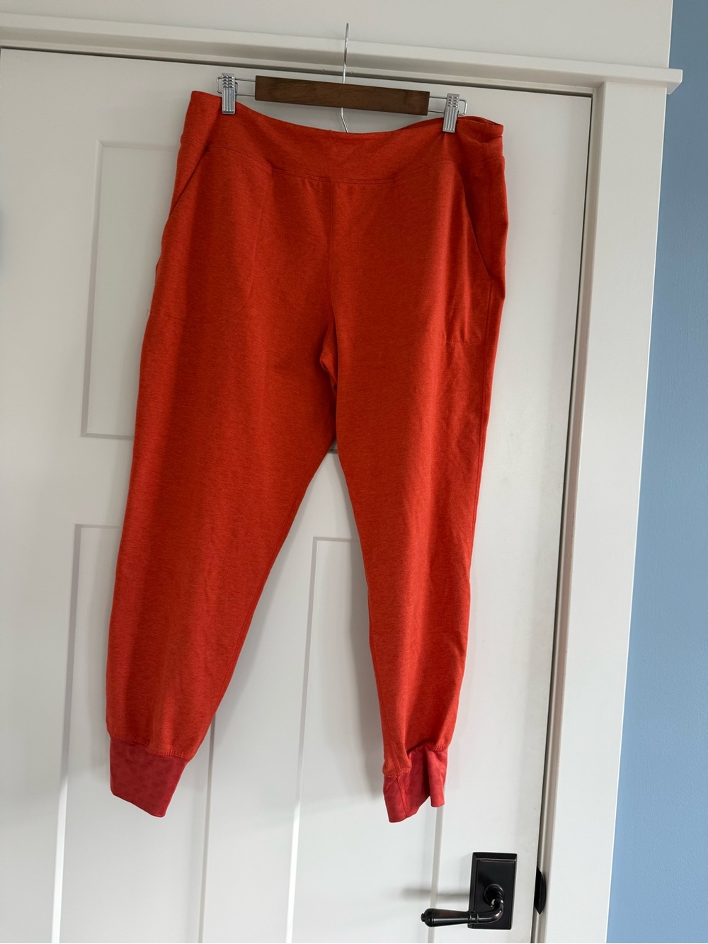 Rabbit Running Women's Jogalongs Orange Jogger Pants Size XL EUC